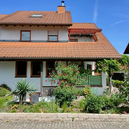 Apartment Soutterain - Mit Senkgarten *