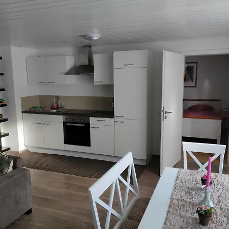 Apartment Soutterain - Mit Senkgarten *